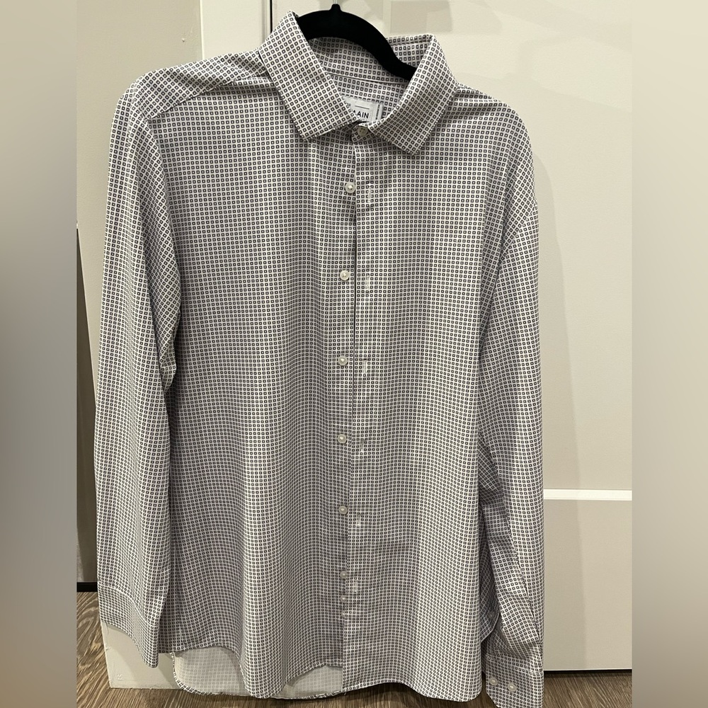 Mizzen and Main Leeward Medium Trim Fit White with blue accent